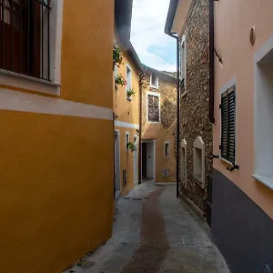 agriturismo-de-ferrari.hotelitalianriviera.com/